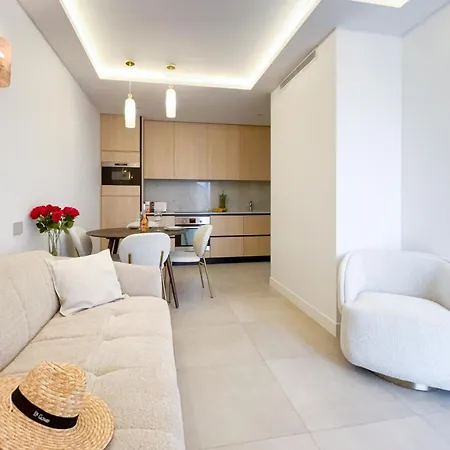 Ideal Sur Le Port - Vip Apartment Saint-Tropez